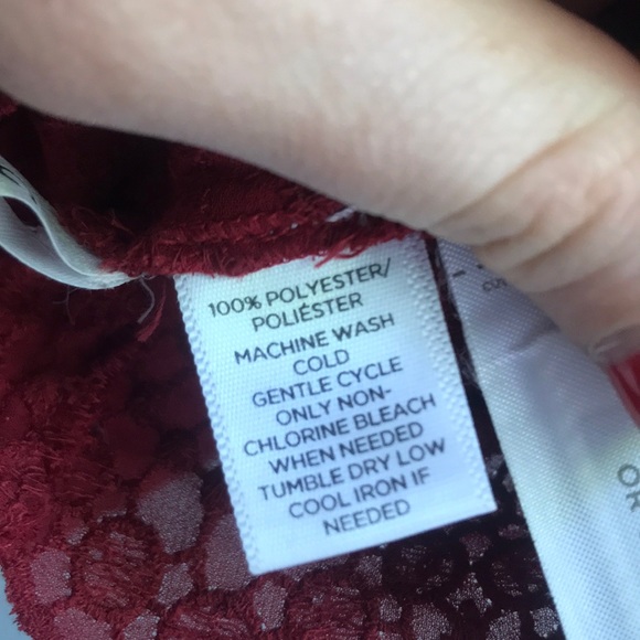 ☀️LOFT Red Top☀️ - Picture 6 of 8